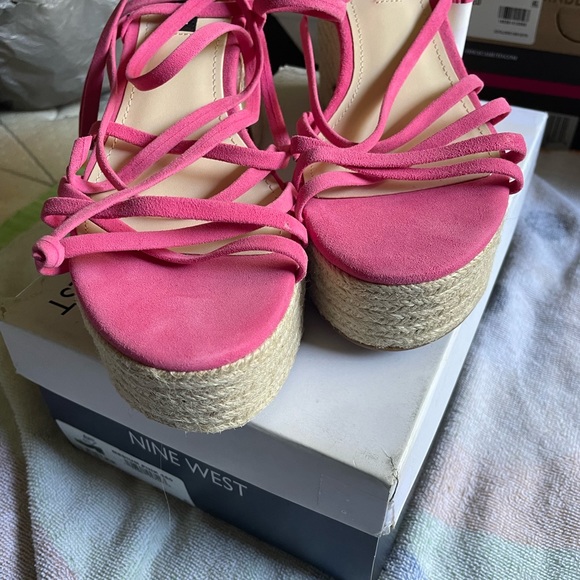 BNWB Nine West “Riplee”  pink sandals size 7.5 - Picture 4 of 10